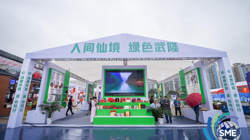 亚克力广告材质：揭秘其独特魅力与适用场景