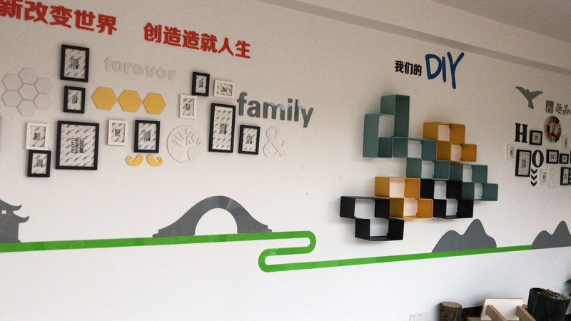 电子产品包装平面设计：材质参数解析与选型逻辑**